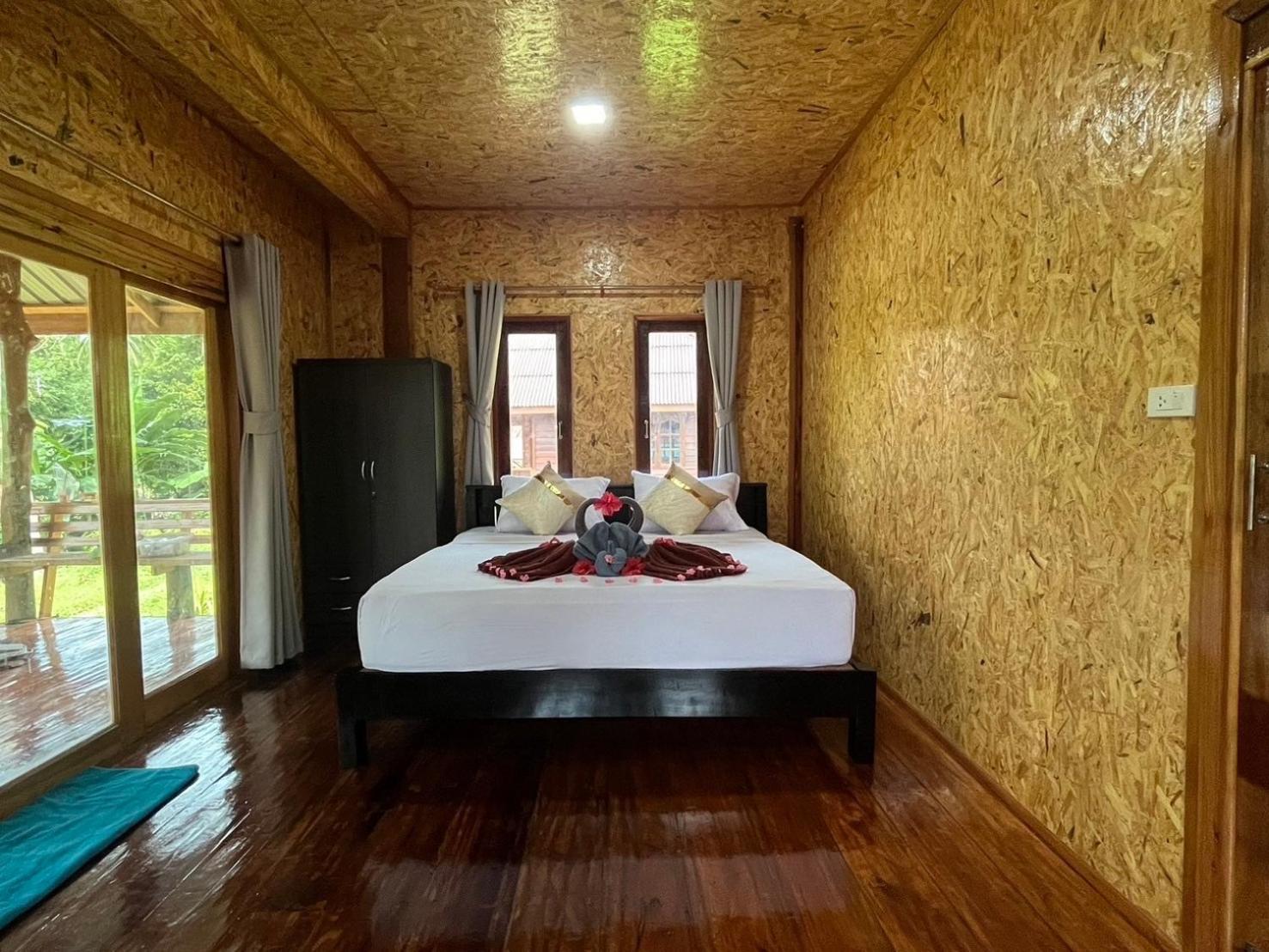 Koh Jum Home Stay Exterior photo